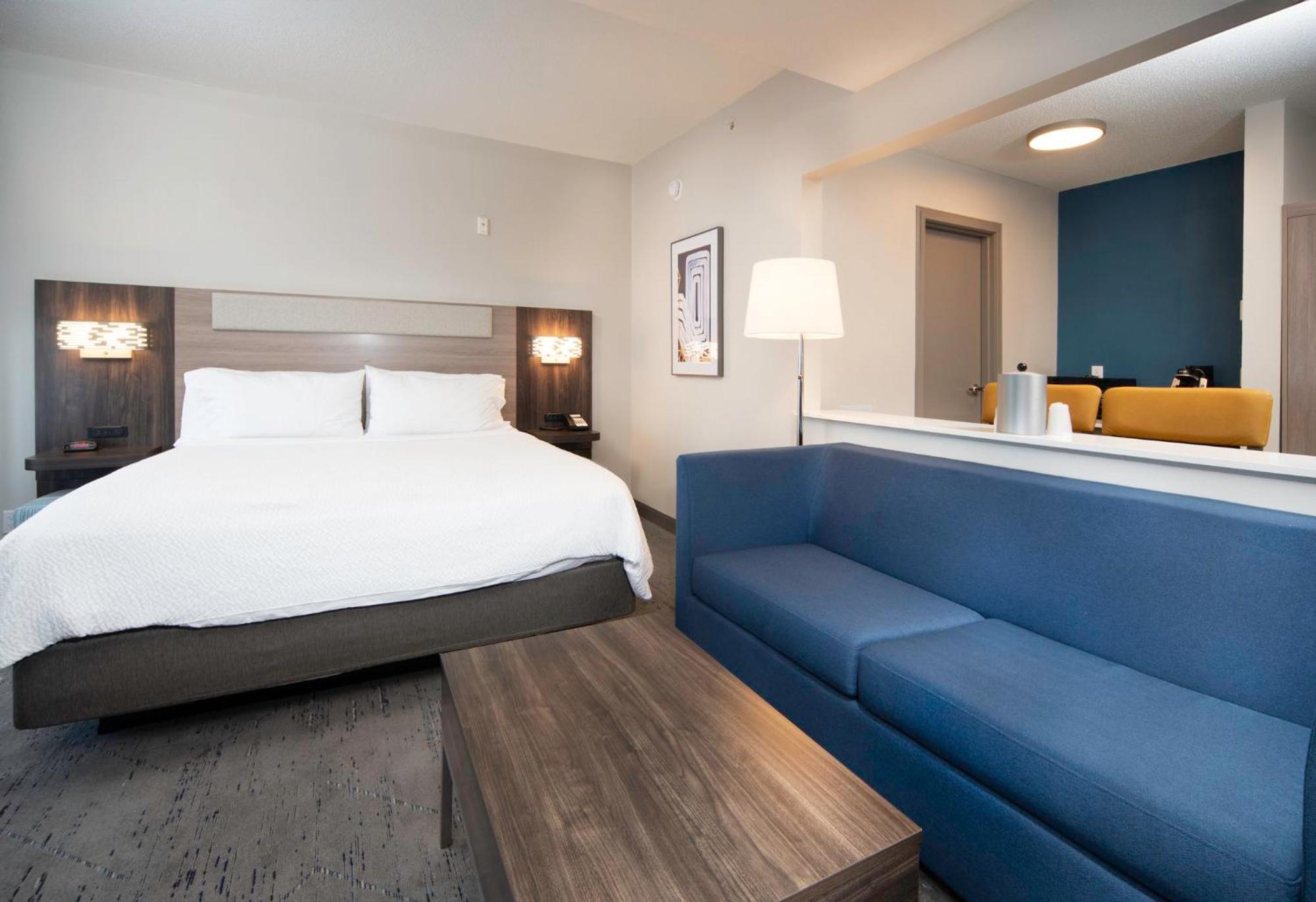 Holiday Inn Express & Suites Indianapolis - East By Ihg Exterior foto